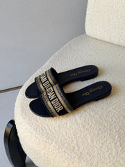 Dior Dway slipper
