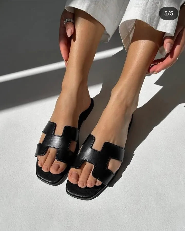 Women's slippers