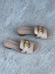 Dior Montaigne Slides