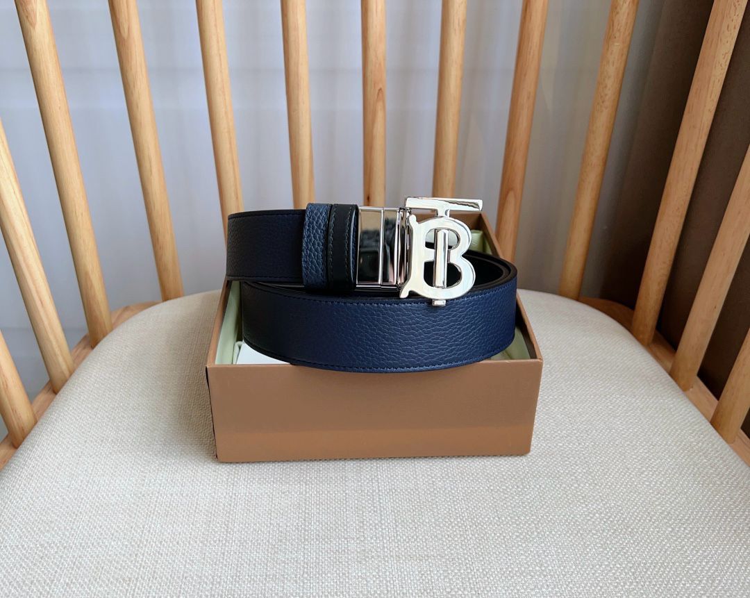 BURBERRy