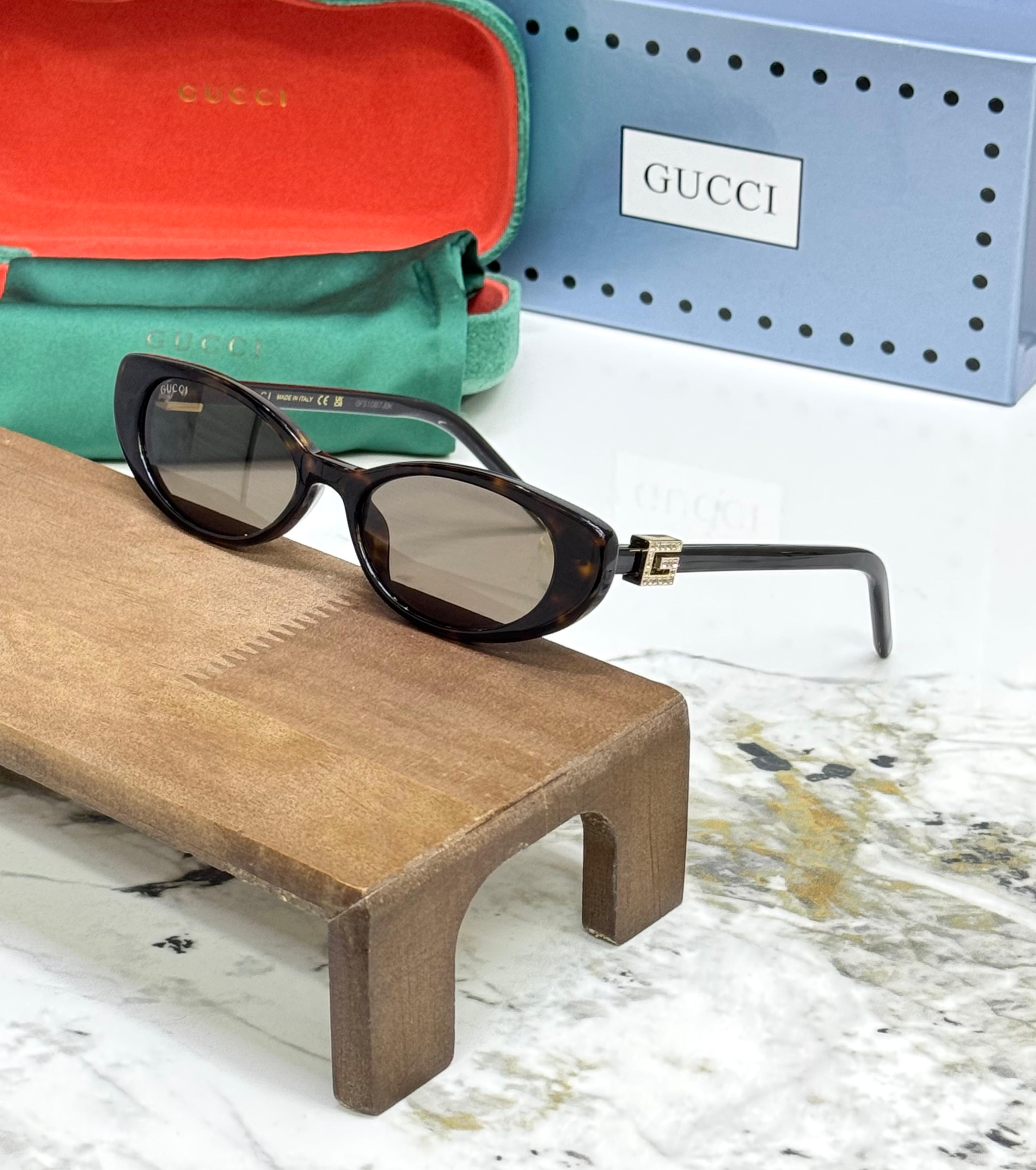 GUCCI