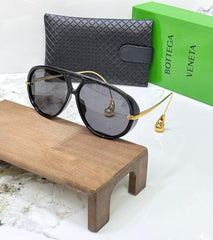 BOTTEGA