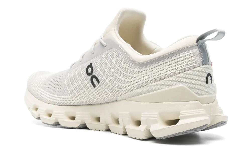 On Running Cloud X Z5 "White"