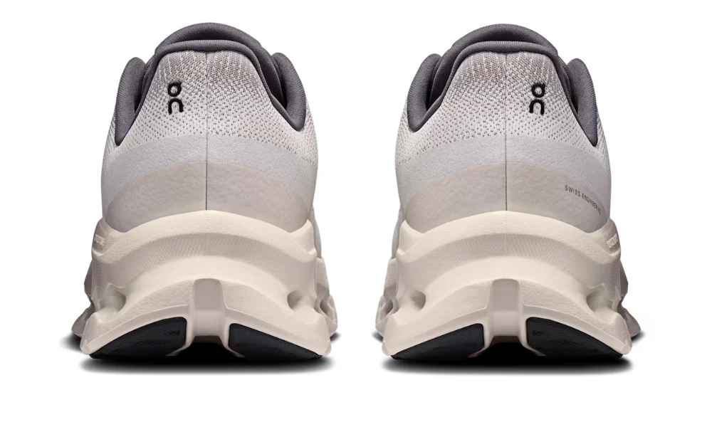 On Cloudtilt "Rock Ivorye"