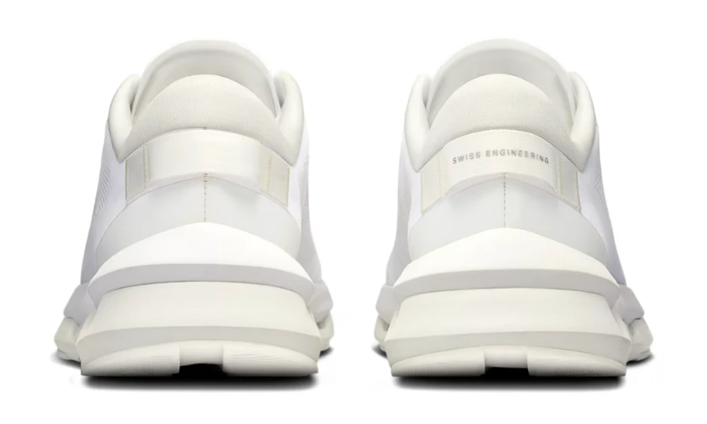 On Cloudzone 'Triple White'