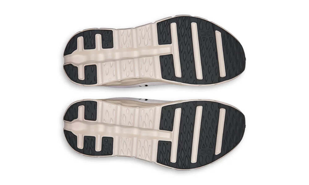 On Cloudtilt "Rock Ivorye"