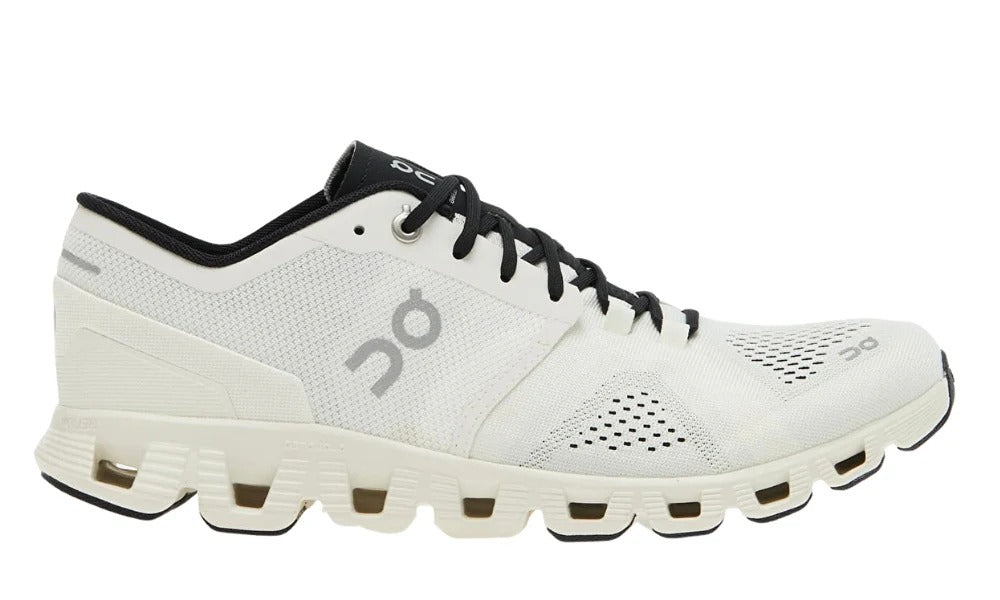 On Cloud X 'White/ Black'