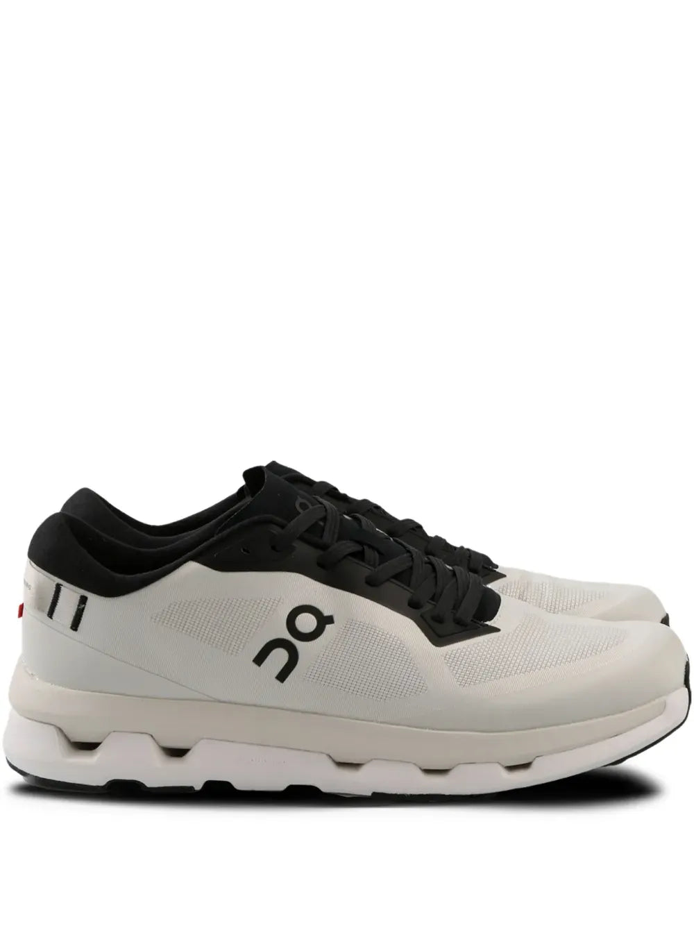 On Cloudzone sneakers