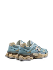 New Balance 204L "Mushroom/Arid Stone" sneakers
