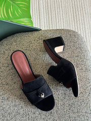 Loro Paina Sandals